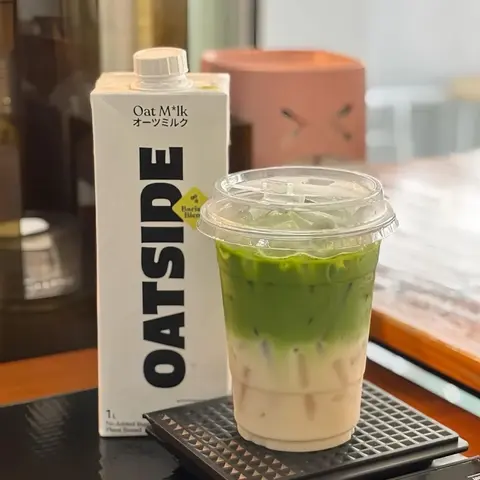Hình ảnh Matcha latte Oatside