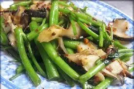 Hình ảnh Ốc giác xào bơ tỏi