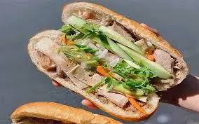 Hình ảnh Bánh mì chả lụa - chà bông - pate