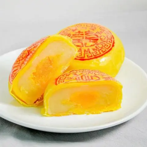 Hình ảnh Bánh pía sen