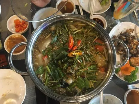 Hình ảnh Lẩu cá kèo lá giang