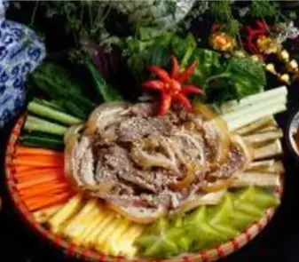 Hình ảnh Dựng bê hấp gừng
