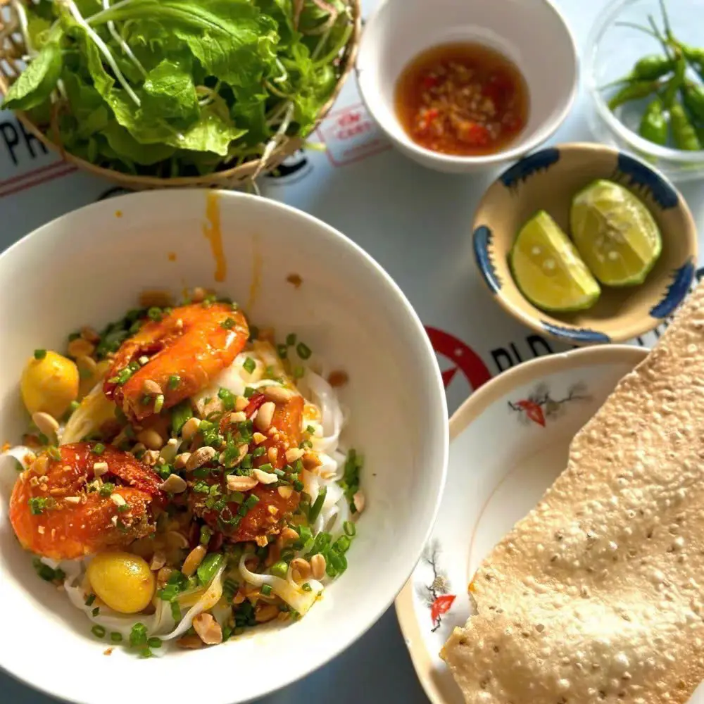 Hình ảnh Mì Quảng tôm
