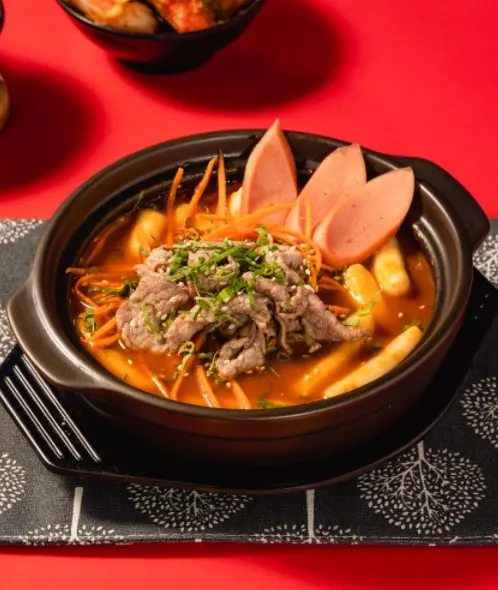 Hình ảnh Tokbokki bò
