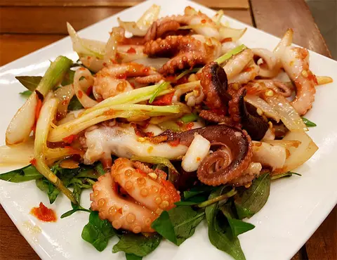 Hình ảnh Bạch tuộc xào sate