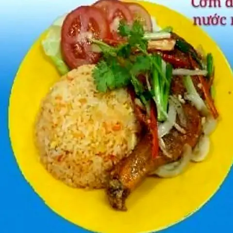 Hình ảnh Cơm đùi gà nước mắm