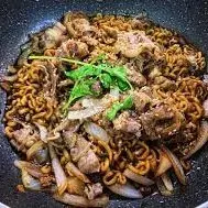 Hình ảnh Mì tương Hàn bò
