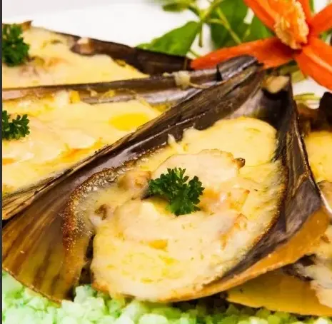 Hình ảnh Sò mai nướng phô mai