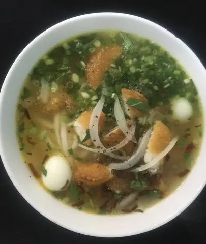 Hình ảnh Bánh canh cá lóc chiên