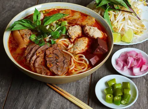 Hình ảnh Bún bò Huế