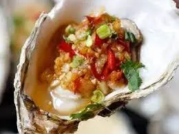 Hình ảnh Hàu nướng muối ớt 2-3 con