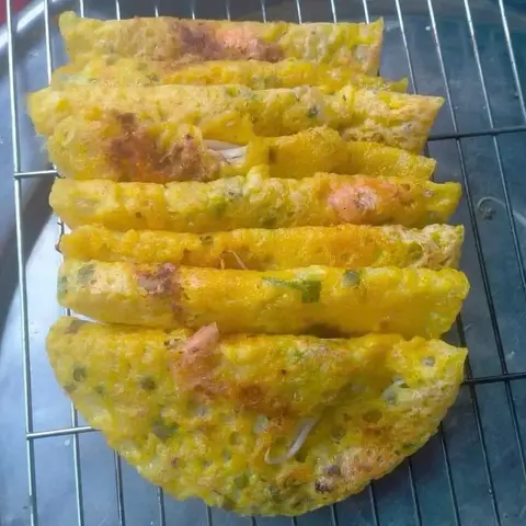 Hình ảnh Bánh xèo tôm thịt