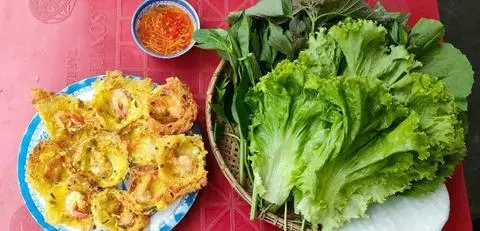 Hình ảnh Bánh khọt nhân tôm ( 10 cái )
