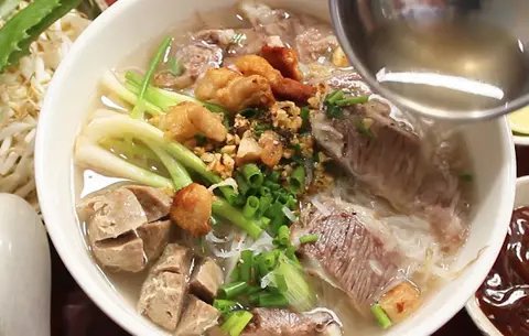 Hình ảnh Hủ tiếu thịt - bò viên