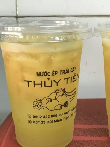 Hình ảnh Mía mix thơm ép ly lớn