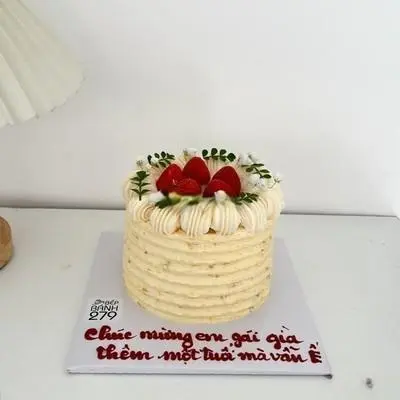 Hình ảnh Bánh kem bắp 10cm - mẫu ngẫu nhiên