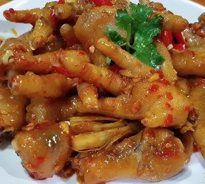 Hình ảnh Chân gà sốt mắm me