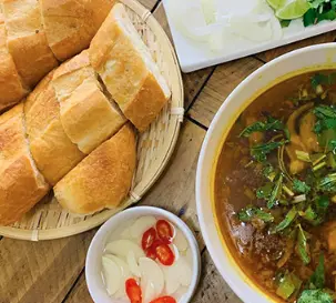Hình ảnh Súp lươn bánh mì tô đặc biệt