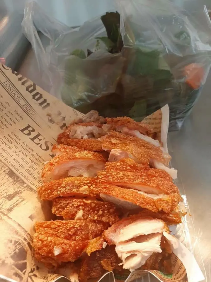 Hình ảnh Giò heo muối nửa cái