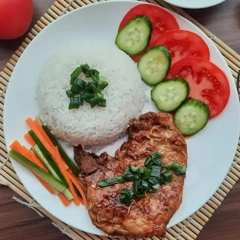 Hình ảnh Cơm tấm sườn miếng