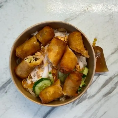 Hình ảnh Bún chả giò chay