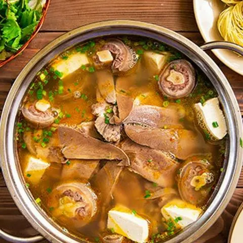 Hình ảnh Lẩu đuôi bò - vừa