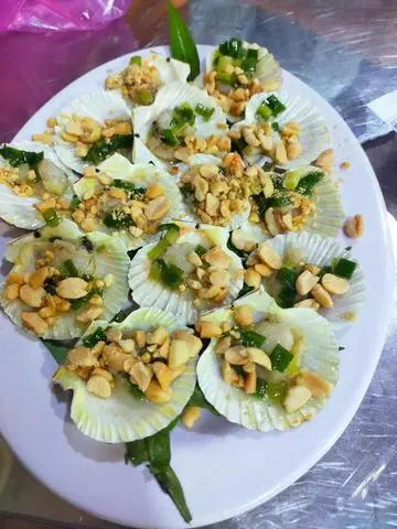 Hình ảnh Sò điệp nướng mỡ hành