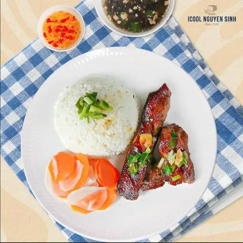 Hình ảnh Cơm tấm sườn cây