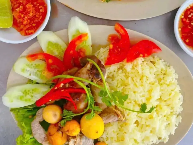 Hình ảnh Cơm lòng gà