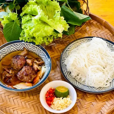 Hình ảnh Bún chả viên