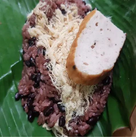 Hình ảnh Xôi đậu đen chà bông - chả mỡ