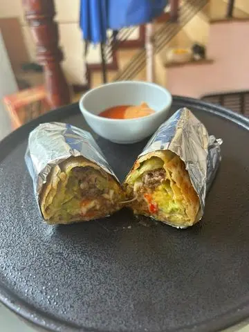 Hình ảnh Burritos bò hầm ( size. M)