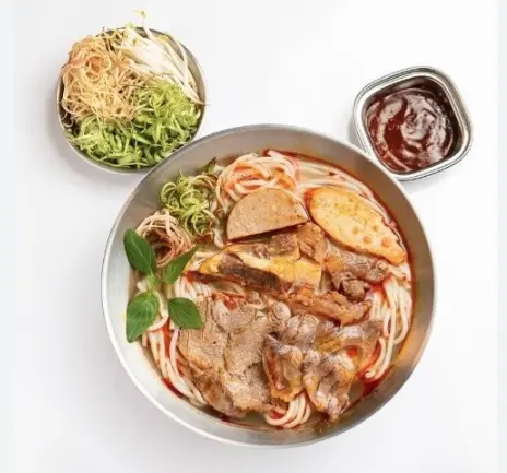 Hình ảnh Bún bò nạm gân