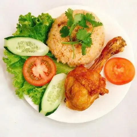 Hình ảnh Cơm gà xối mỡ