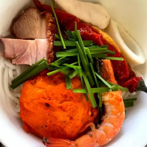 Hình ảnh Bún mắm đầy đủ