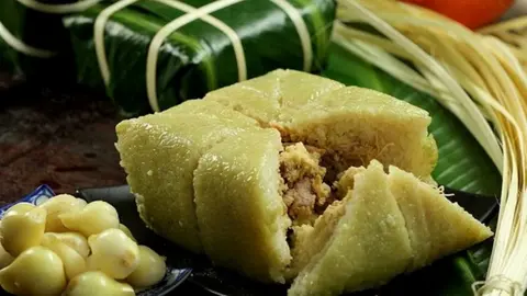 Hình ảnh Bánh Chưng Nếp Bắc (nóng)