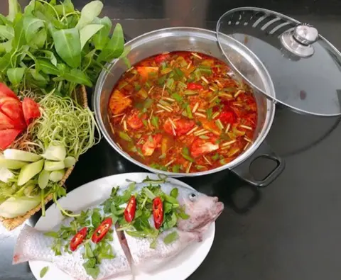 Hình ảnh Lẩu cá điêu hồng