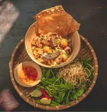 Hình ảnh Mì quảng giò heo