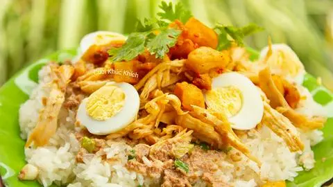 Hình ảnh Xôi gà xé thập cẩm