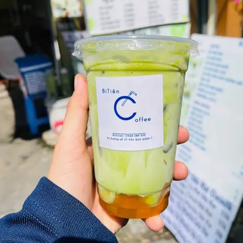 Hình ảnh Matcha latte đào