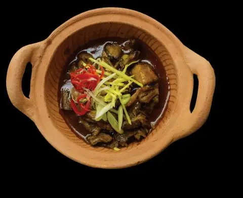 Hình ảnh Chân nấm kho tộ chay