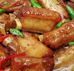 Hình ảnh Sườn non kho tiêu