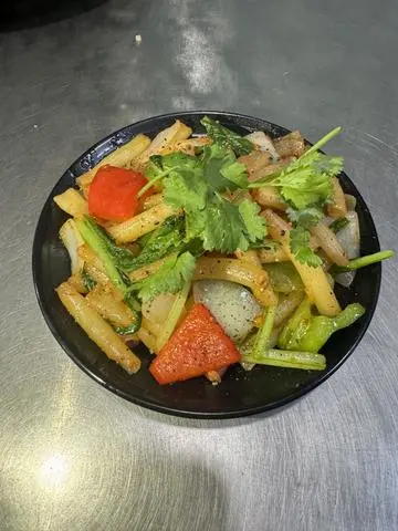 Hình ảnh Nui thêm - không có thịt bò
