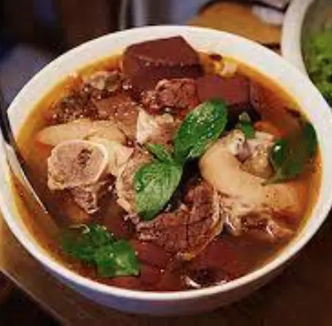 Hình ảnh Bún Bò - Mọc Bò - Tiết