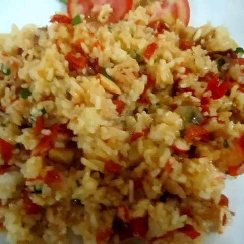 Hình ảnh Cơm Chiên Dương Châu - Pesi