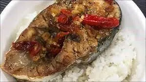 Hình ảnh Cơm cá hú kho