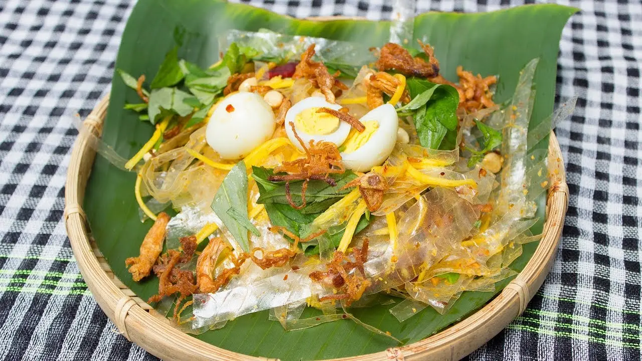 Hình ảnh Bánh tráng trộn khô gà