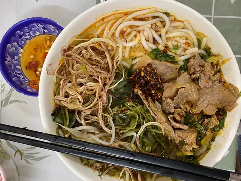 Hình ảnh Bún gân bò