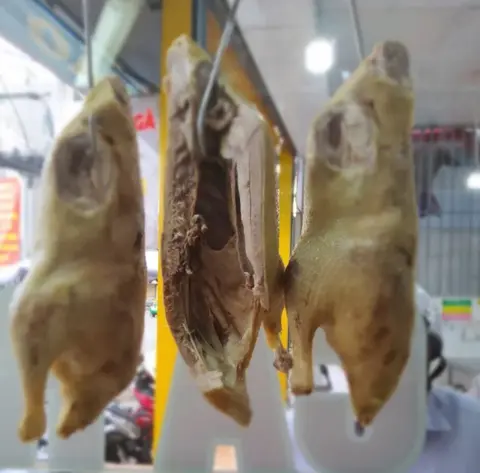 Hình ảnh 1/2  con vịt - trộn gỏi  (chưa có cháo, bún, miến)
