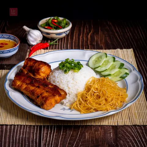Hình ảnh Cơm Tấm Ba Rọi Bì